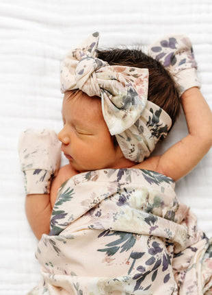 Lou Lou & Company Hazel No Scratch Mittens, Headband, and Swaddle Blanket