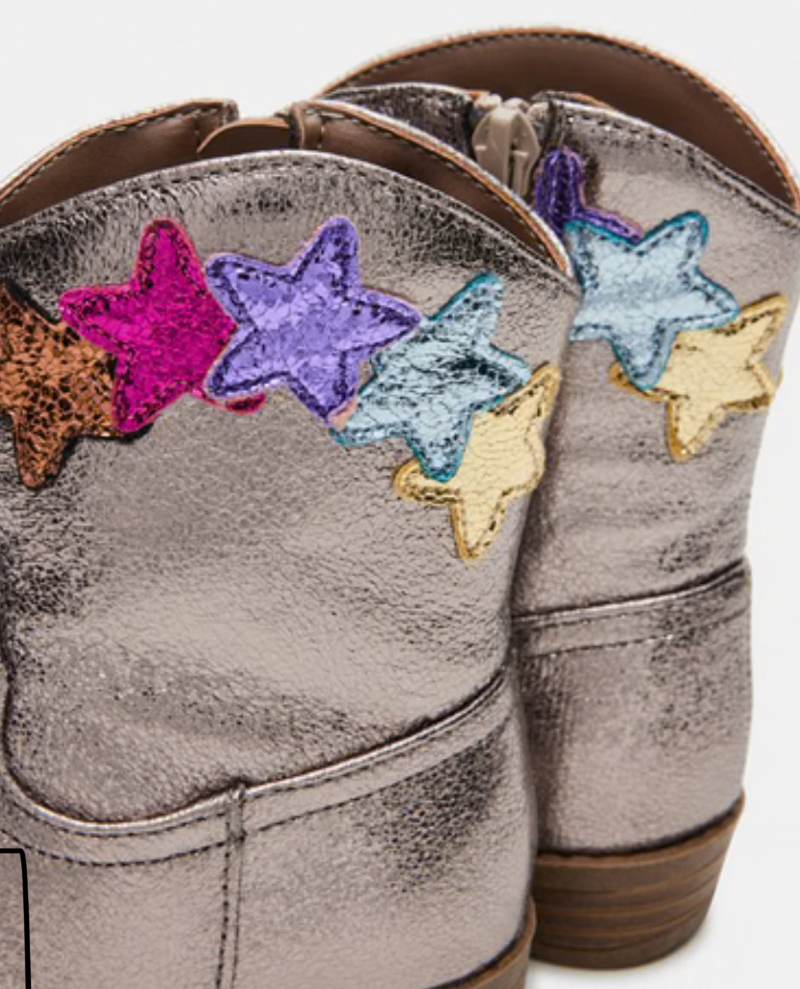 Steve Madden Trinesa Pewter Footwear star details