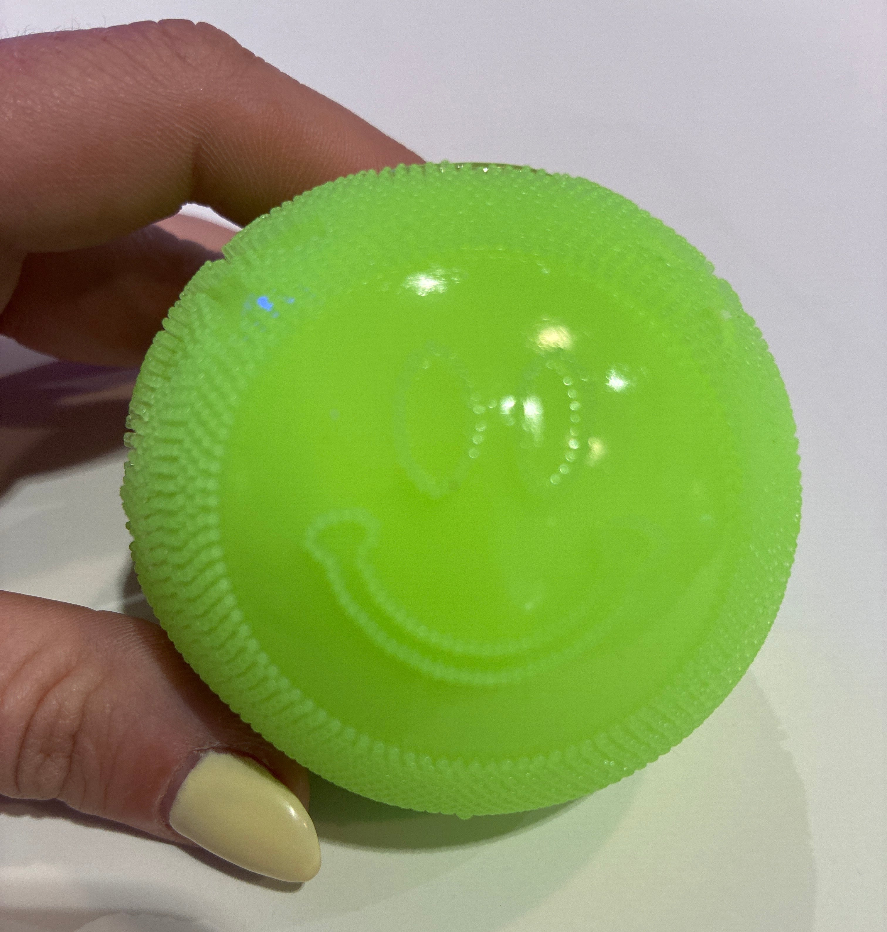 Kids Charm Online Squishy Fuzz Ball - Green
