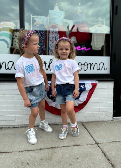 Daisy Lane Models Wearing Zelie Flag T-Shirt