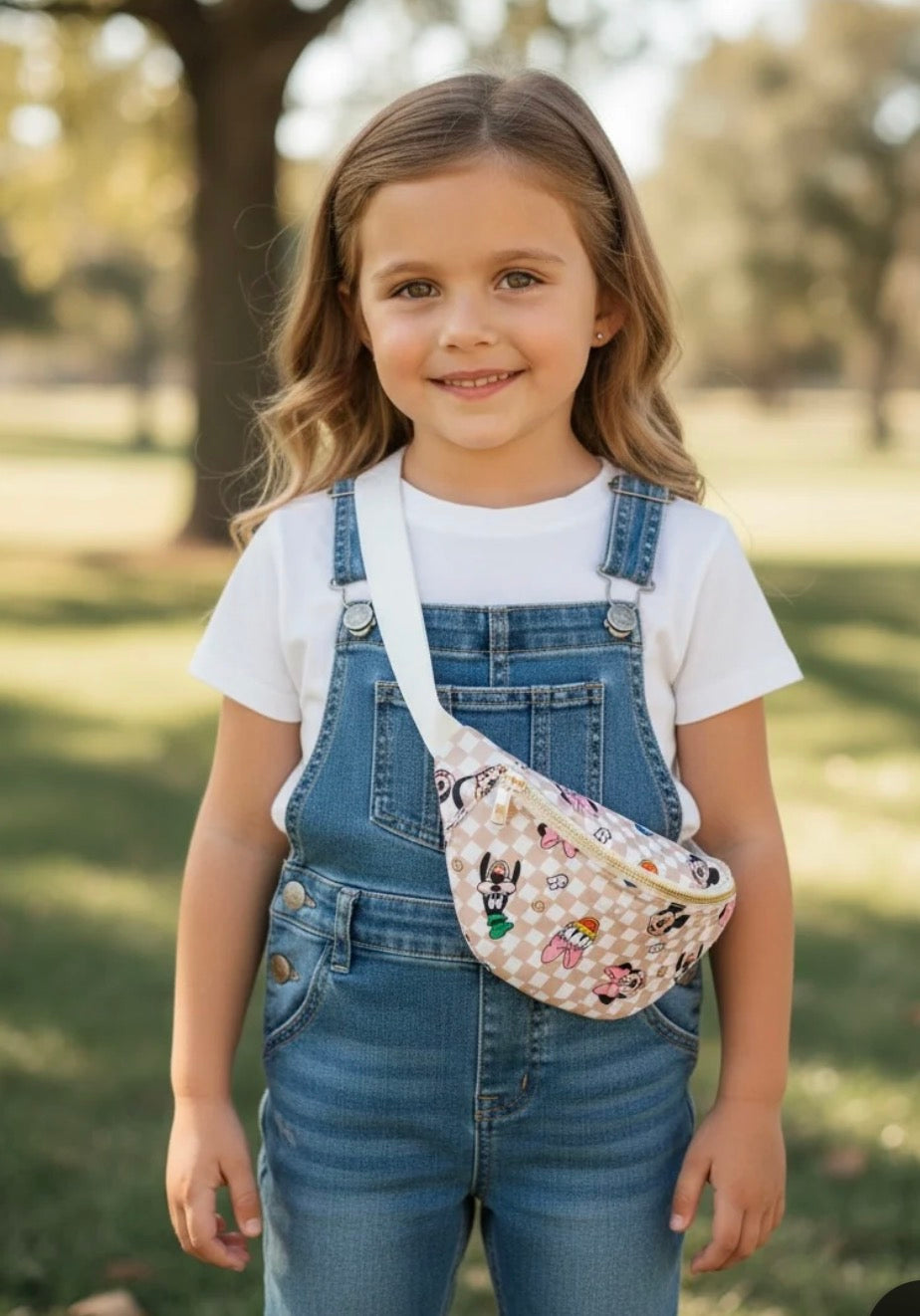 Model Wearing Kids Charm Online Mouse & Friends Fanny Pack