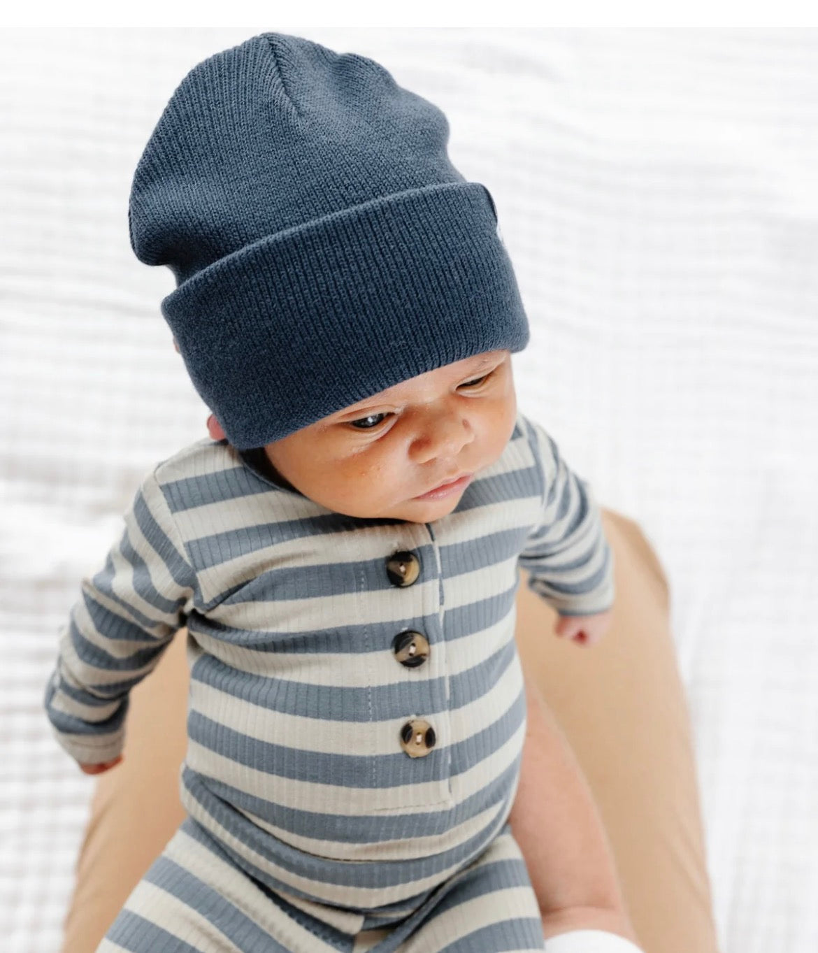 Model Wearing Lou Lou & Company Beanie - Navy