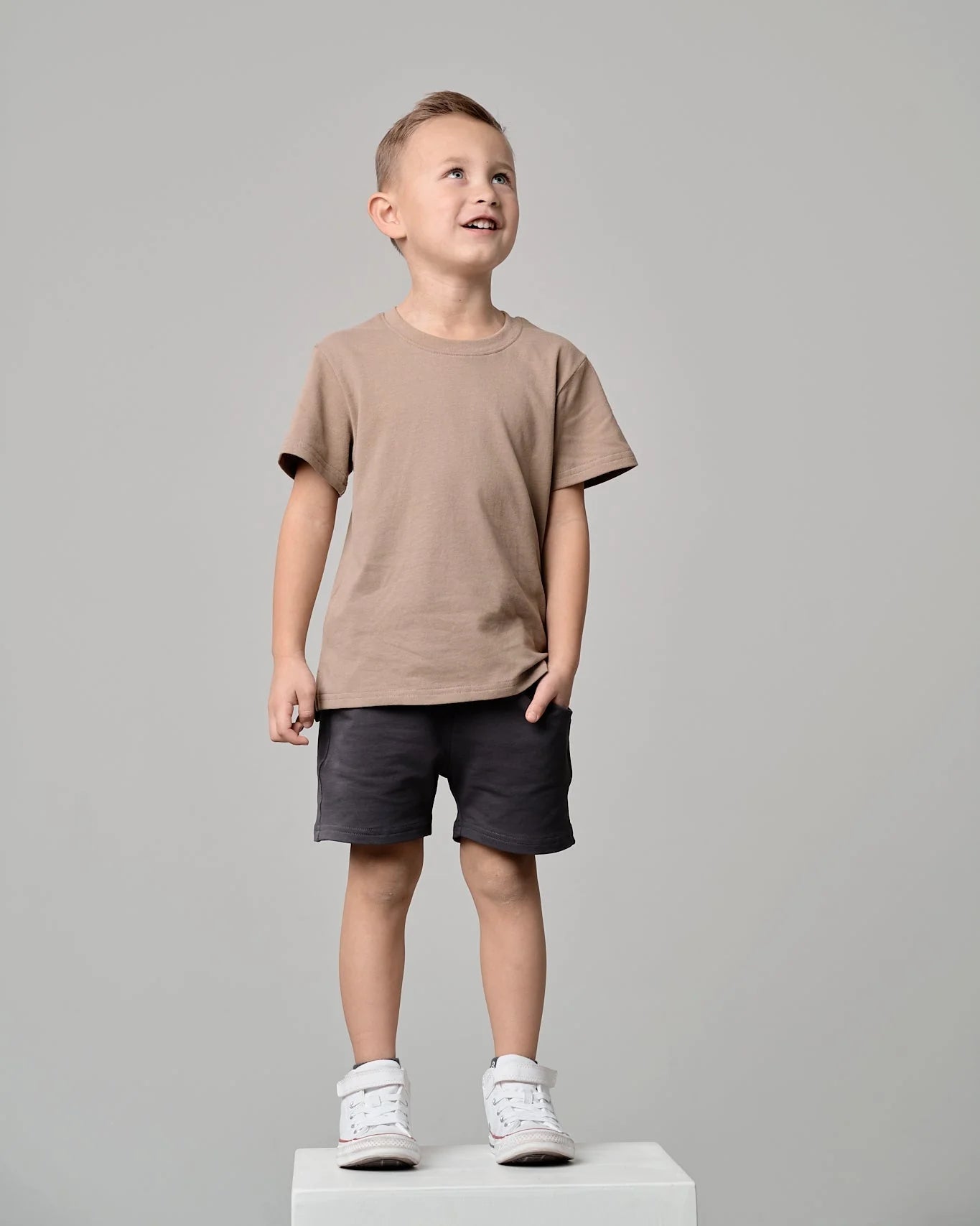 Model Wearing Little Bipsy Elevated Tee - Driftwood