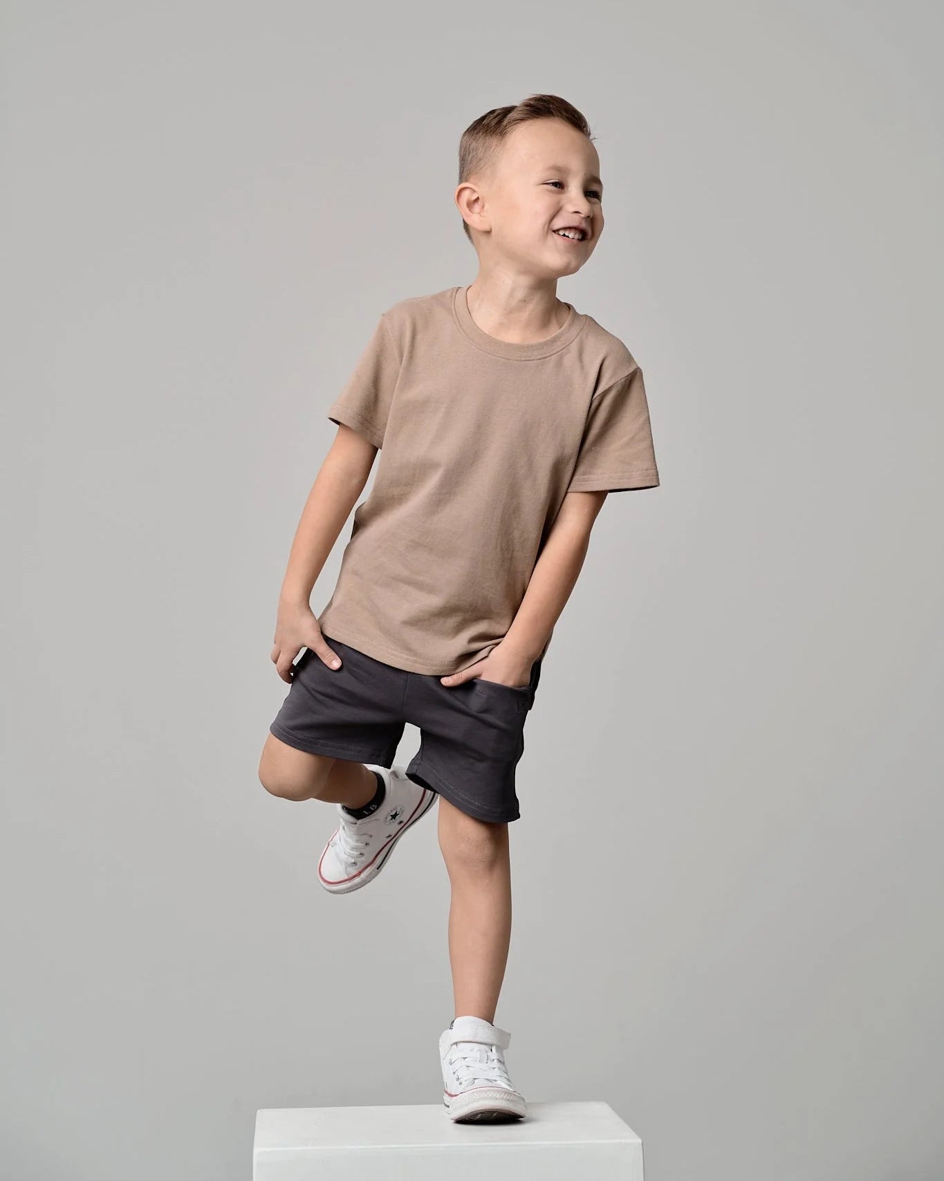 Model Wearing Little Bipsy Elevated Tee - Driftwood