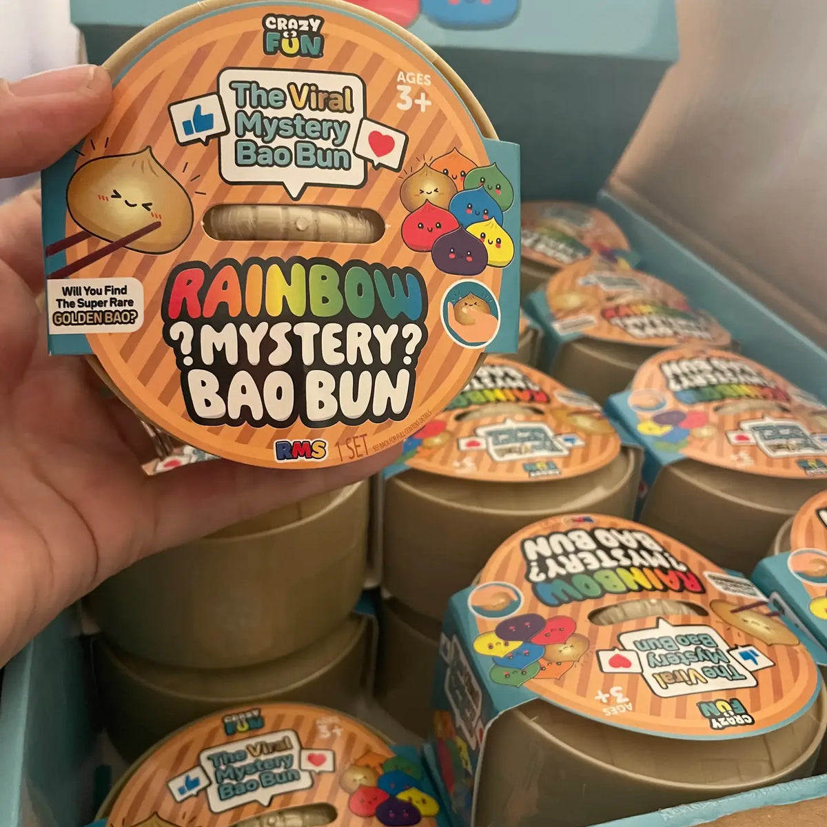 Showcase Rms® Crazy Fun™ Mystery Bao Bun – Rare Rainbow Chase