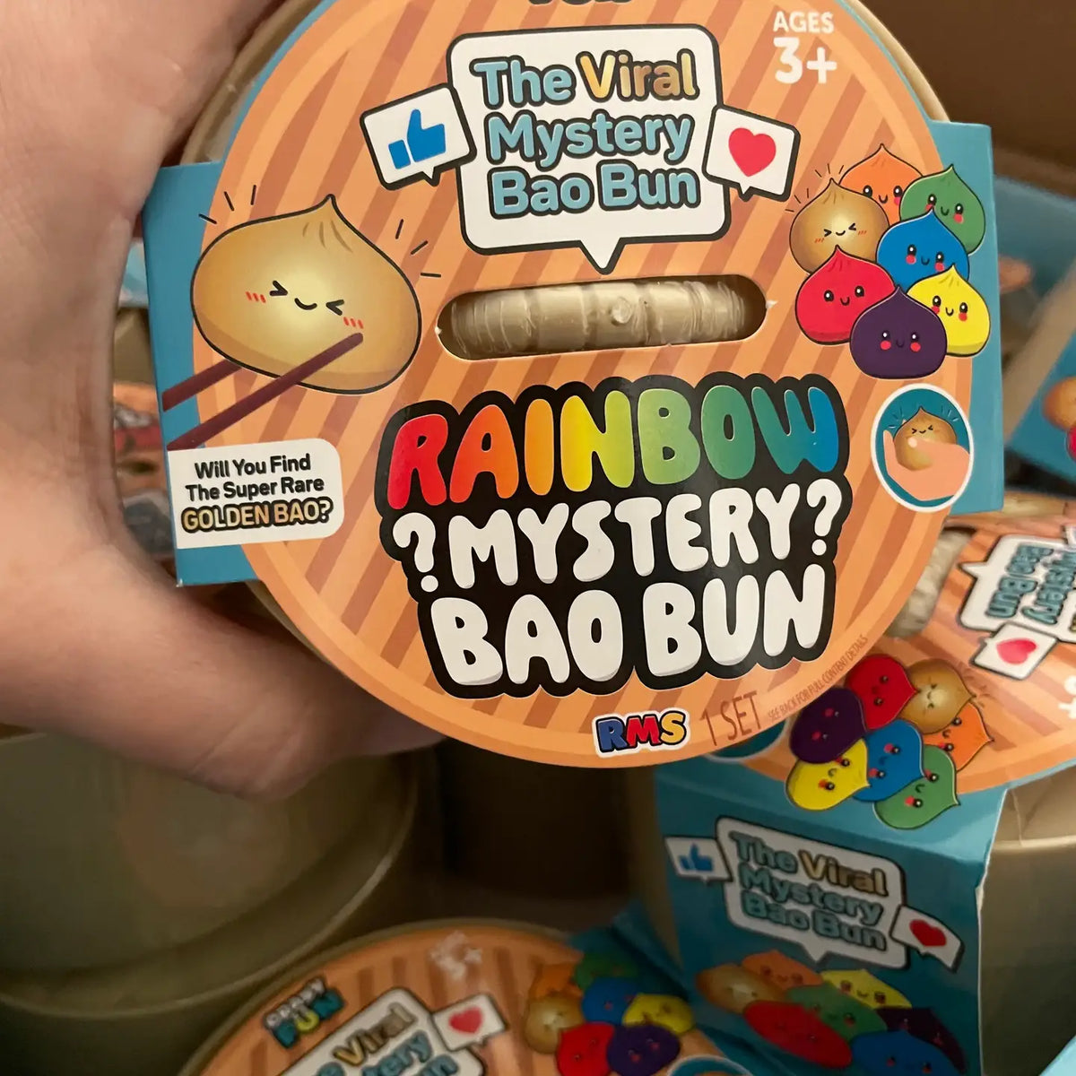 Showcase Rms® Crazy Fun™ Mystery Bao Bun – Rare Rainbow Chase