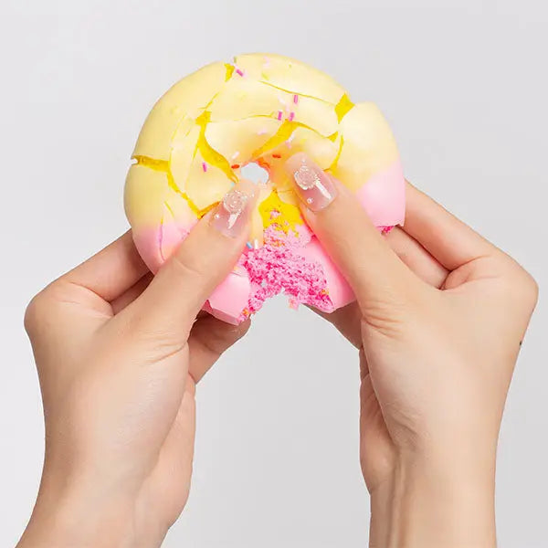 Showcase Wax Squishies® Donut Wax Crackle Fidget Clay Toy (1pc)