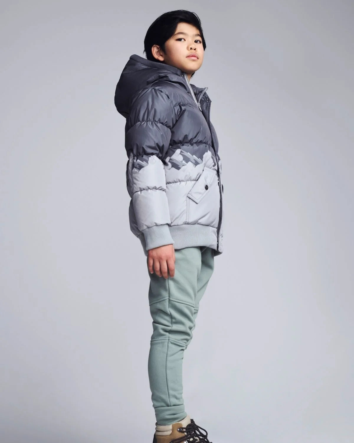 Model Wearing Appaman Sage Sideline Sweatpants
