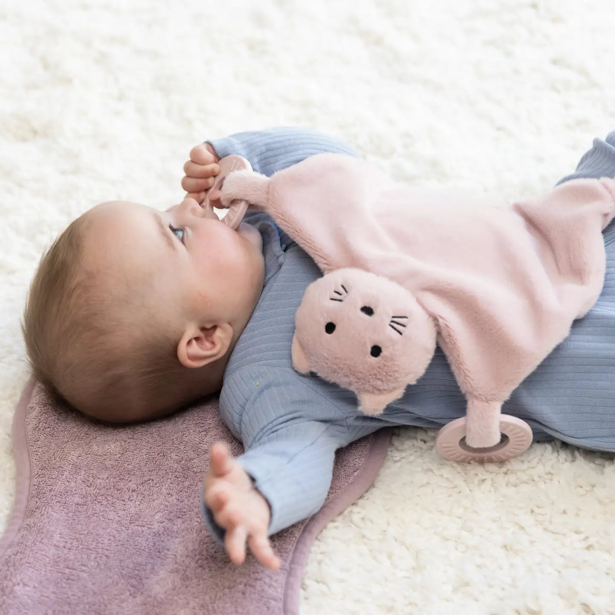Model Using Bella Tunno Teether Buddy Charlotte the Cat