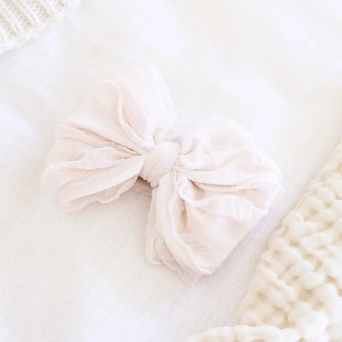 Caden Lane Large Ruffle Knit Bow | Off White