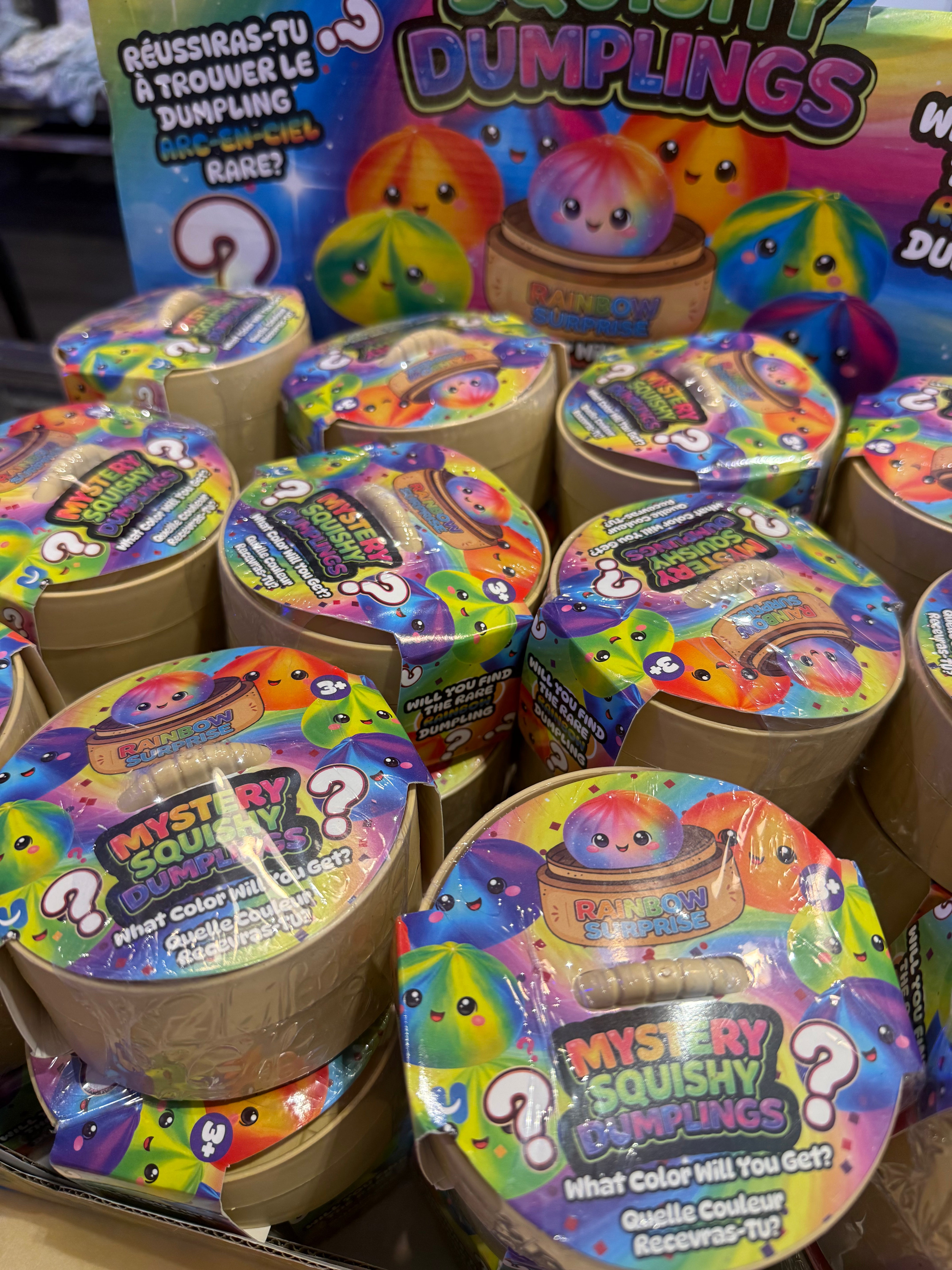 Mystery Squishy Dumpling -Tie Dye with Rainbow Suprise