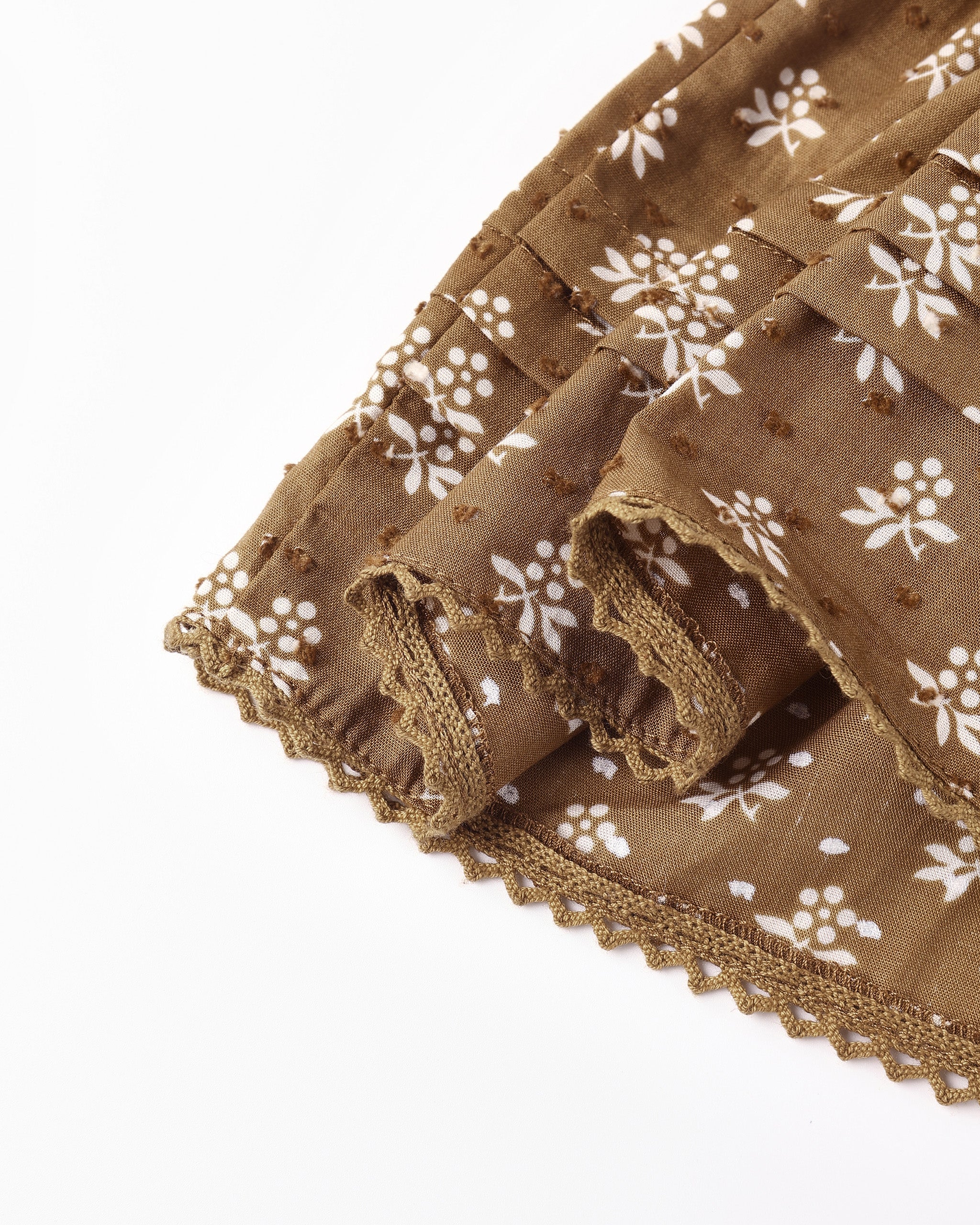 Rylee + Cru Mae Skirt || Golden Fleur Details 