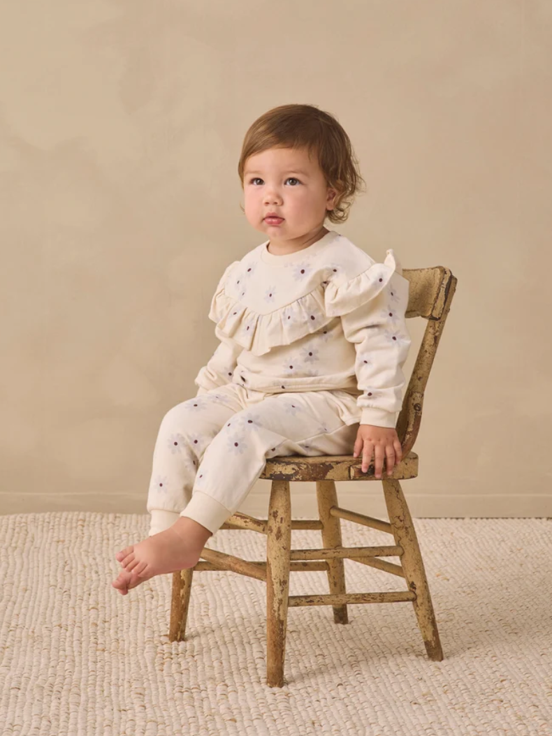 Ruffle Fleece Sweatshirt || Blue Daisy