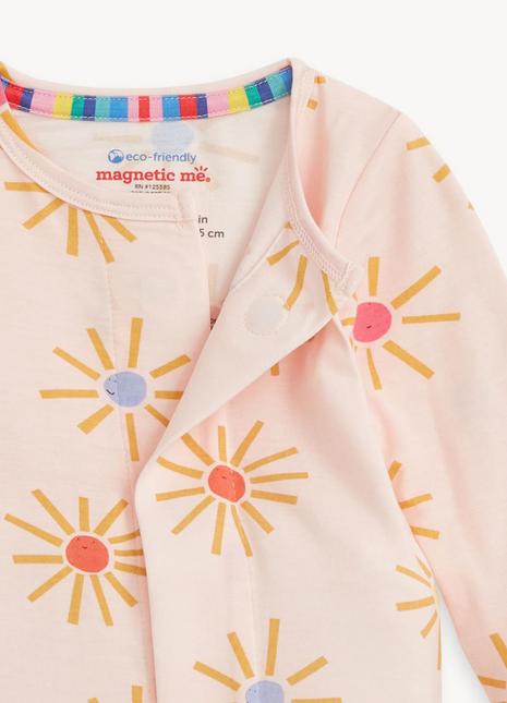 Magnetic Me Put On Your Sunnies Magnetic Footie Details