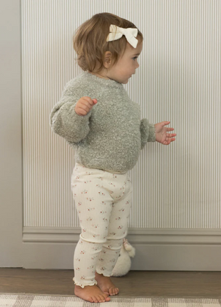 Model Wearing Rylee + Cru Aspen Sweater || Pistachio Boucle