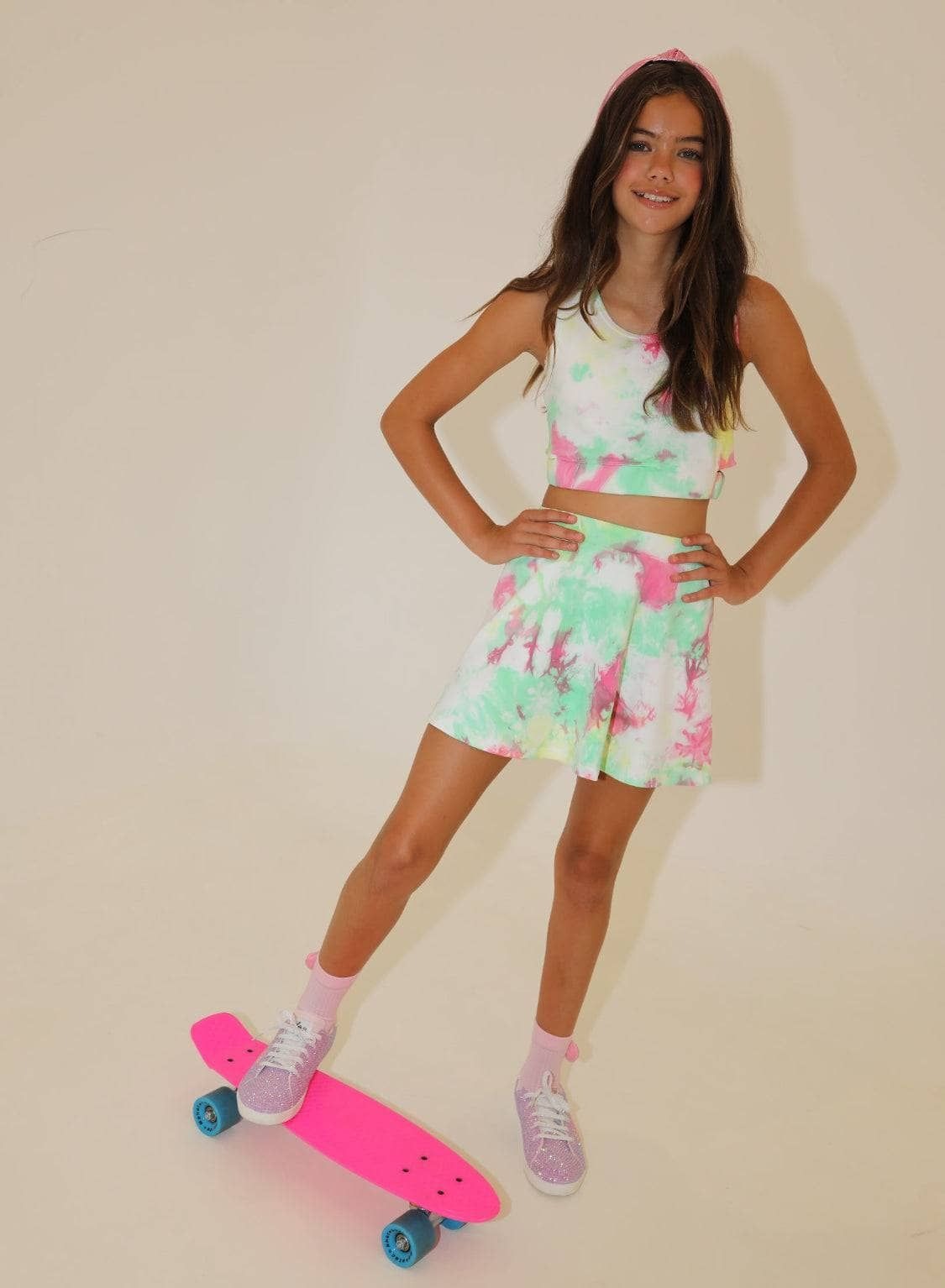 Model Wearing Lola And The Boys Tie Dye Tennis Set