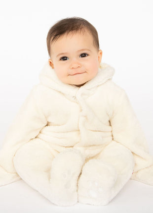 Model Wearing Magnetic Me Cloud Magnetic Minky Pram