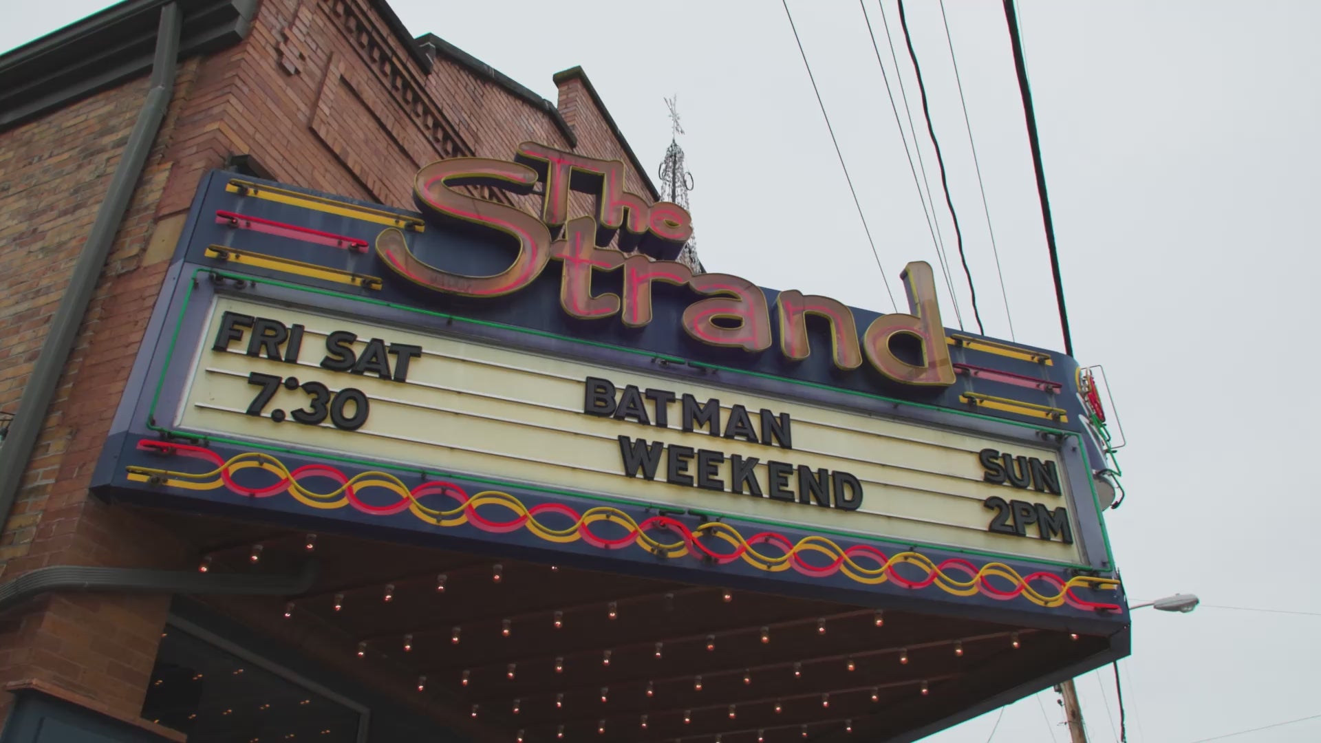 Load video: Video banner