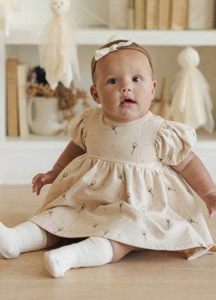 Model Wearing Quincy Mae Darla Dress || Magic
