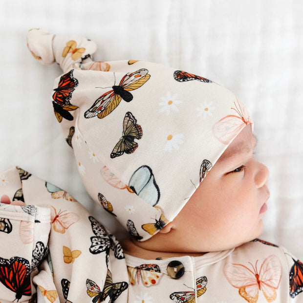 Model Wearing Lou Lou & Company Amelia Top Knot Hat