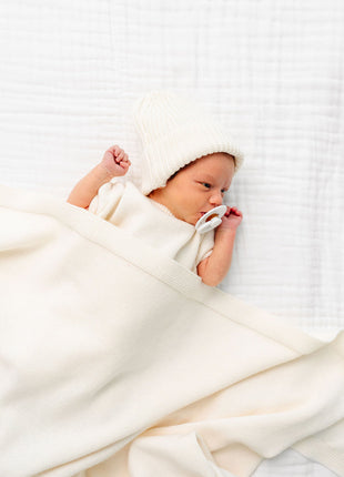 Model Wearing Lou Lou & Company Knit Beanie - Ivory