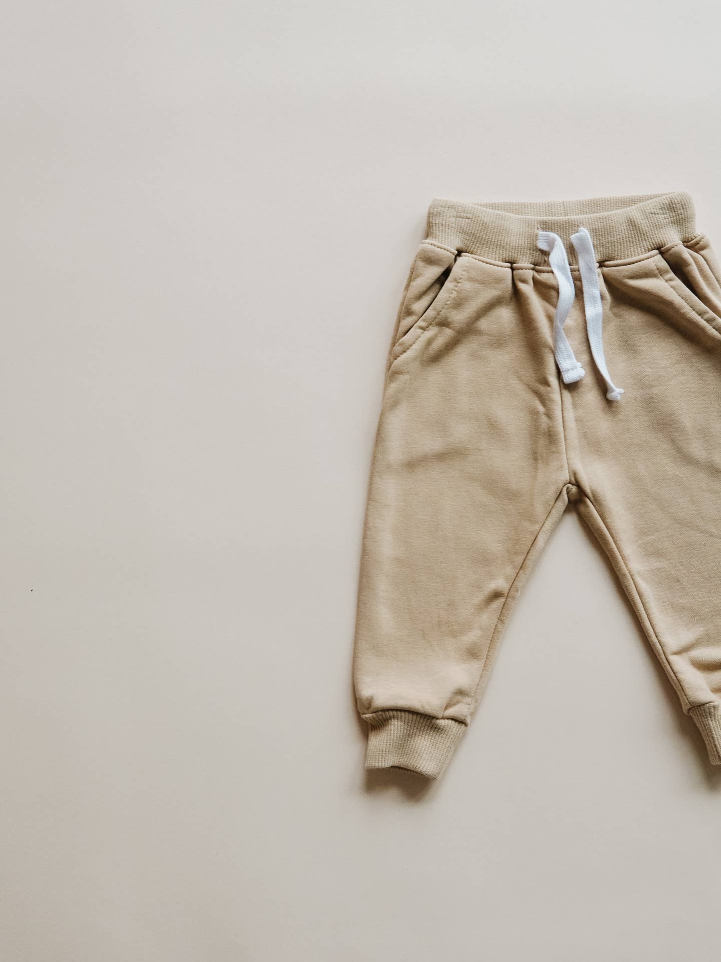 Orcas Lucille Joggers - Dune
