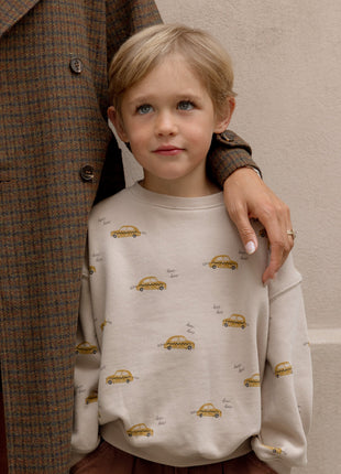 Model Wearing Rylee + Cru Relaxed Sweatshirt || Taxi