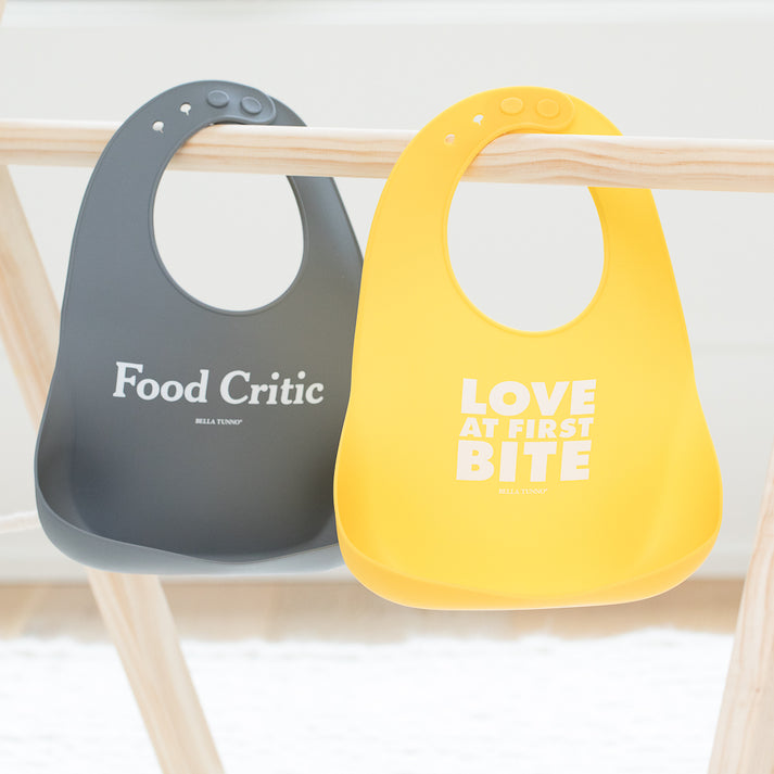 Bella Tunno Love at First Bite + Food Critic Wonder Bib Set