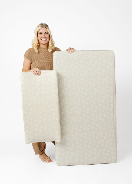 Lou Lou & Company Linus Changing Pad Cover and crib sheet