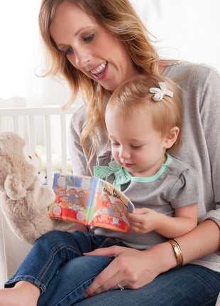 Model Using Demdaco Five Little Monkeys Puppet Book