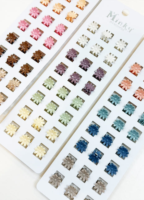 Love And Repeat 24 Pcs Assorted Color Mini Daisy Hair Claw