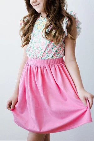 Model Wearing Mila & Rose Daffodils Ruffle Tee