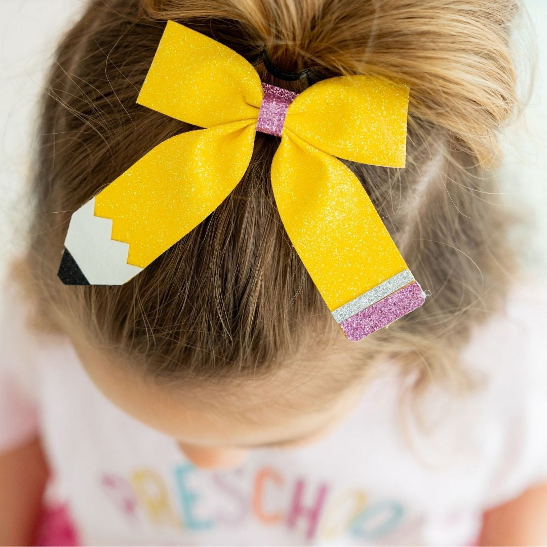 Model Wearing Sweet Winks Preschool Pencil Bow Short Sleeve T-Shirt - Ballet & Pencil Bow Clip