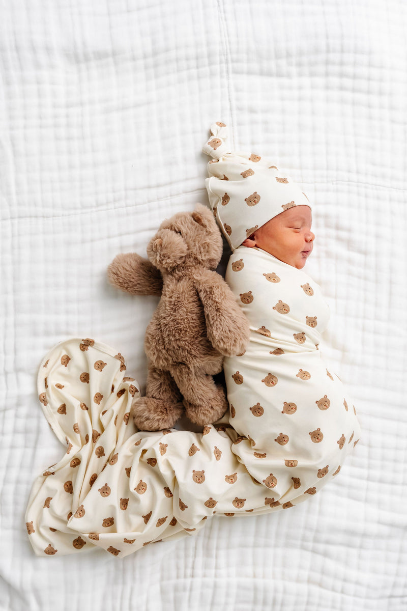 Model Wearing Lou Lou & Company Teddy Swaddle Blanket & Knot Hat