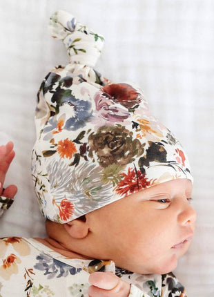 Model Wearing Lou Lou & Company Nellie Top Knot Hat
