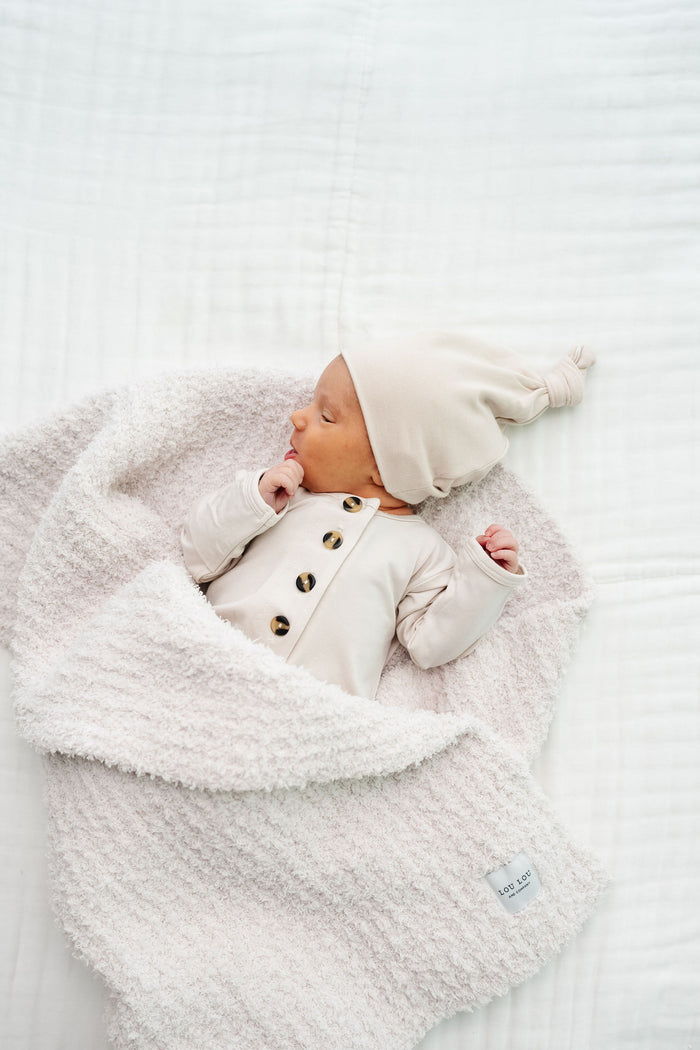 Model Using Lou Lou & Company Chenille Blanket - Dune - Small