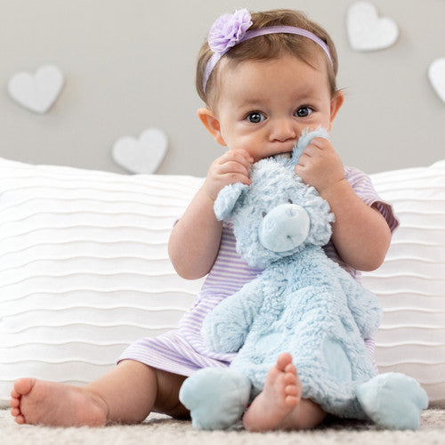 Model Using Demdaco Griffin Giraffe Rattle Blankie