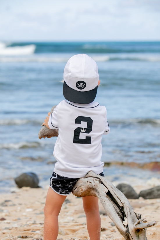 Model Wearing Cash & Co Pirate's Life For Me Hat