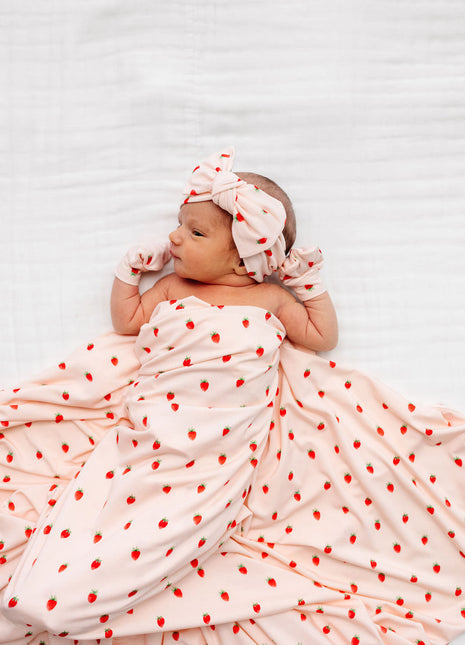 Model Wearing Lou Lou & Company Junie Newborn Headband Bundle - Strawberries 
