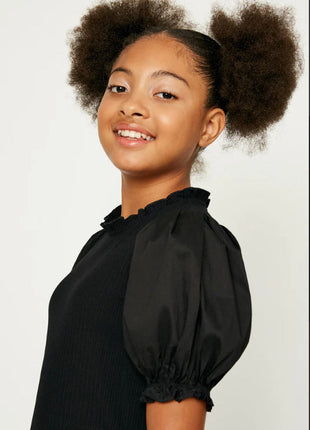 Onyx Puffed Sleeve Top